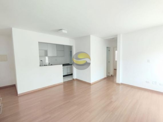 Apartamento à venda com 2 quartos, 69m² - Foto 4