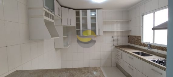 Casa de Condomínio à venda e aluguel com 3 quartos, 82m² - Foto 10