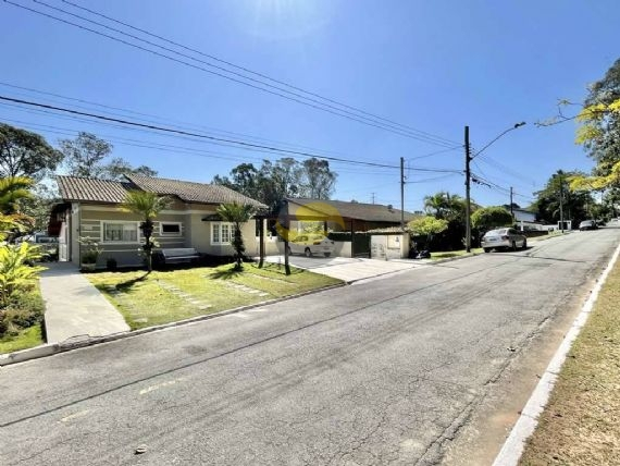 Casa de Condomínio à venda com 5 quartos, 400m² - Foto 4