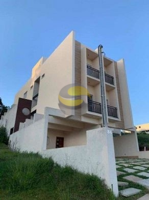 Casa de Condomínio à venda com 3 quartos, 138m² - Foto 2