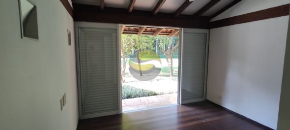 Casa de Condomínio à venda com 3 quartos, 2000m² - Foto 9