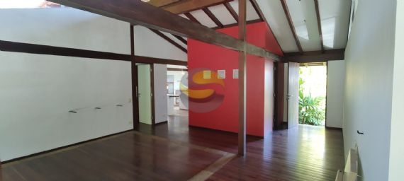 Casa de Condomínio à venda com 3 quartos, 2000m² - Foto 19