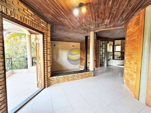 Casa de Condomínio à venda com 4 quartos, 351m² - Foto 9