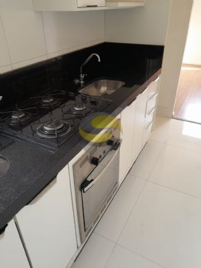 Apartamento à venda com 2 quartos, 48m² - Foto 2