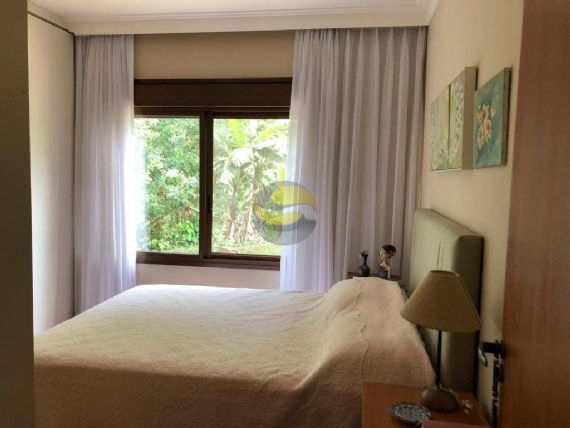 Casa de Condomínio à venda com 3 quartos, 225m² - Foto 35