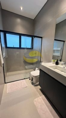 Casa de Condomínio à venda com 4 quartos, 380m² - Foto 3