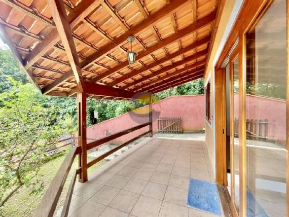 Casa de Condomínio à venda com 5 quartos, 360m² - Foto 21