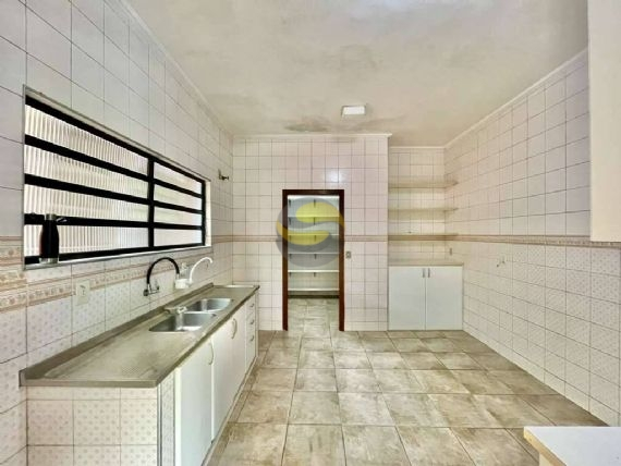 Casa de Condomínio à venda com 5 quartos, 360m² - Foto 23