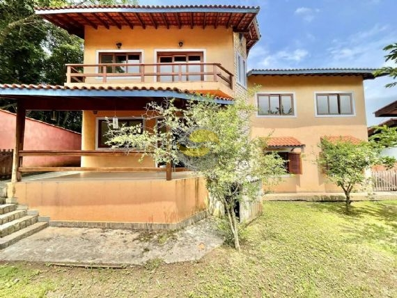 Casa de Condomínio à venda com 5 quartos, 360m² - Foto 1