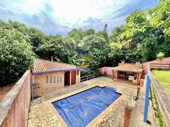 Casa de Condomínio à venda com 5 quartos, 360m² - Foto 2