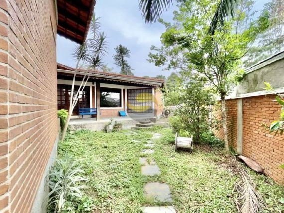 Casa de Condomínio à venda com 4 quartos, 353m² - Foto 15