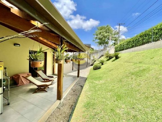 Casa de Condomínio à venda com 4 quartos, 445m² - Foto 30