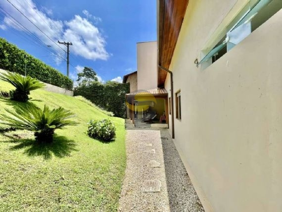 Casa de Condomínio à venda com 4 quartos, 445m² - Foto 36