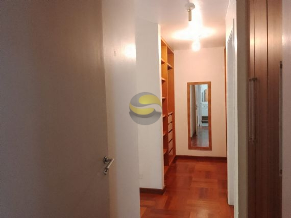 Casa de Condomínio para alugar com 3 quartos, 212m² - Foto 8