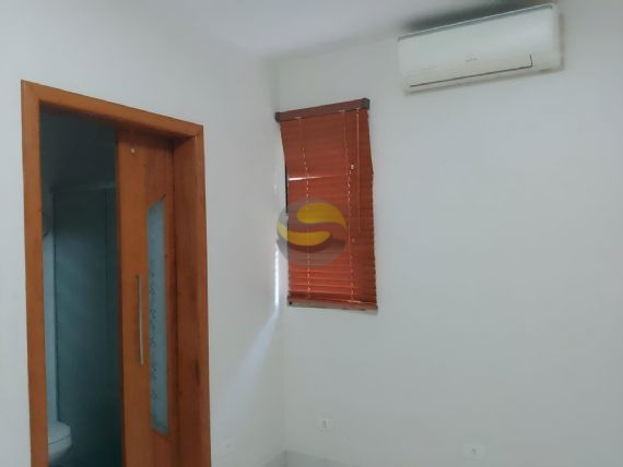 Casa de Condomínio para alugar com 3 quartos, 212m² - Foto 14