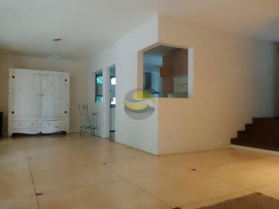 Casa de Condomínio para alugar com 3 quartos, 212m² - Foto 16