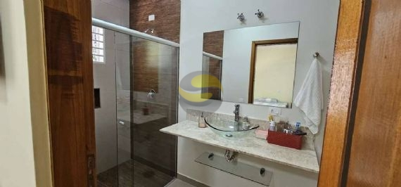 Casa de Condomínio à venda com 3 quartos, 358m² - Foto 35