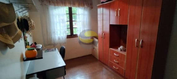 Casa à venda com 4 quartos, 250m² - Foto 7