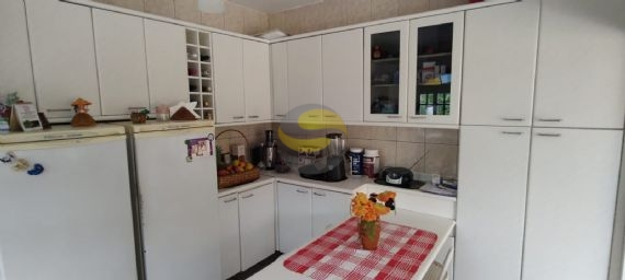 Casa à venda com 4 quartos, 250m² - Foto 26