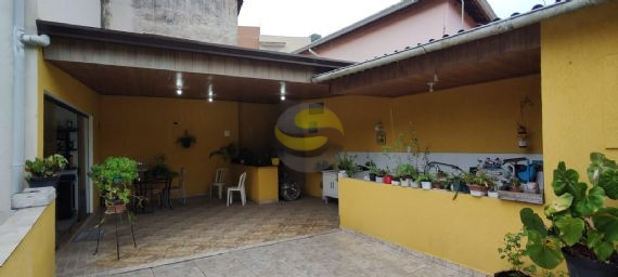 Casa à venda com 4 quartos, 250m² - Foto 28