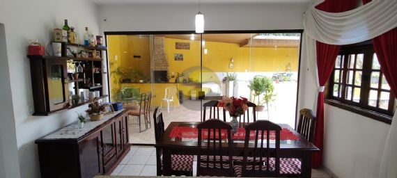 Casa à venda com 4 quartos, 250m² - Foto 34