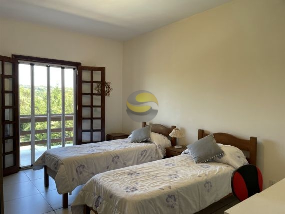 Casa de Condomínio à venda com 3 quartos, 301m² - Foto 18