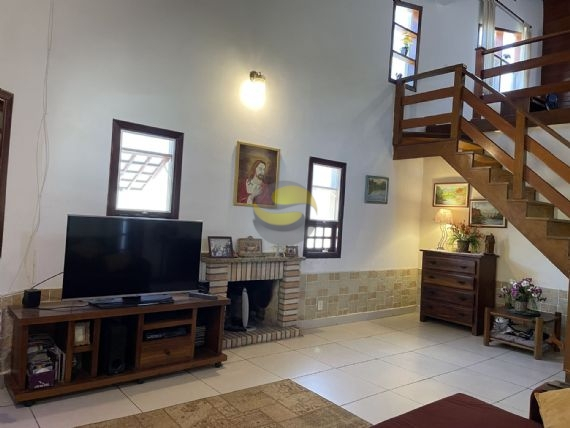 Casa de Condomínio à venda com 3 quartos, 301m² - Foto 4