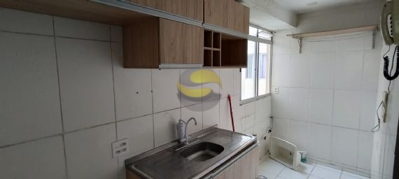 Apartamento à venda com 2 quartos, 45m² - Foto 3