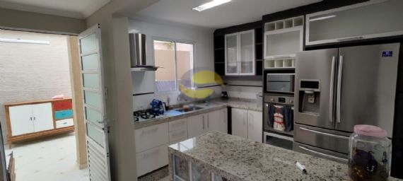 Casa de Condomínio à venda com 3 quartos, 107m² - Foto 5