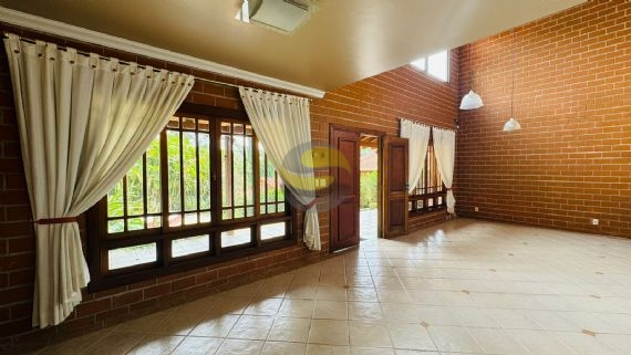 Casa de Condomínio à venda com 3 quartos, 350m² - Foto 3