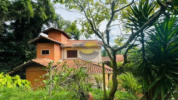 Casa de Condomínio à venda com 3 quartos, 350m² - Foto 2