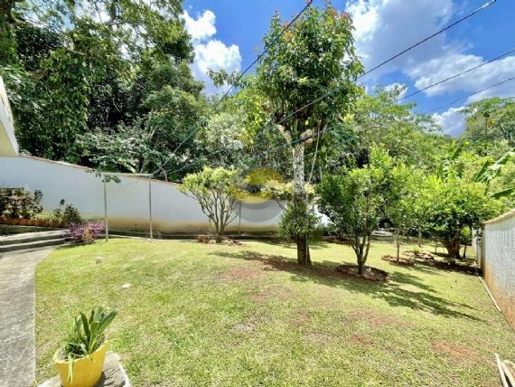 Casa de Condomínio à venda com 3 quartos, 215m² - Foto 35