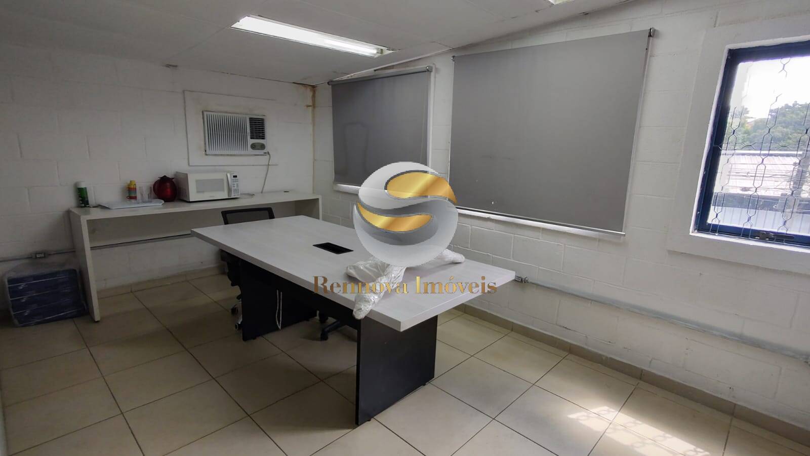 Prédio Inteiro para alugar, 1600m² - Foto 23
