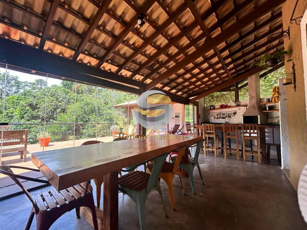 Casa de Condomínio à venda com 3 quartos, 355m² - Foto 31