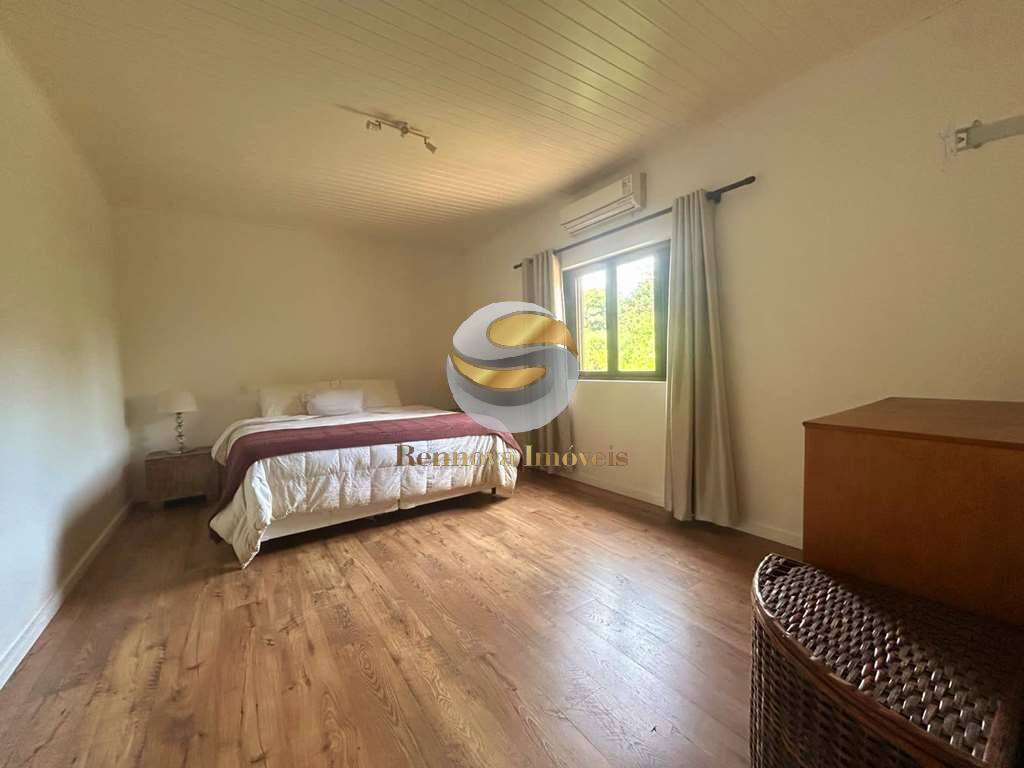 Casa de Condomínio à venda com 3 quartos, 355m² - Foto 54